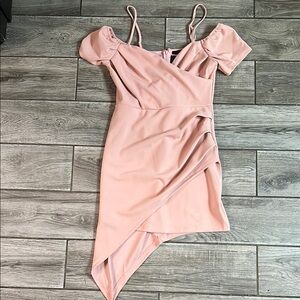 Junior Elegant Pink Off-Shoulder Dress